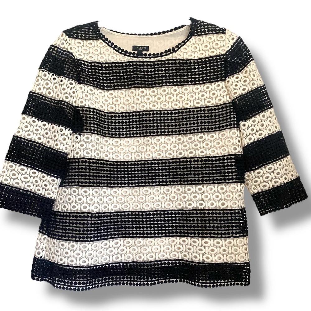 Talbots Petite Eyelet Stripe Round Neckline 3/4 Sleeves Fully Lined Blouse